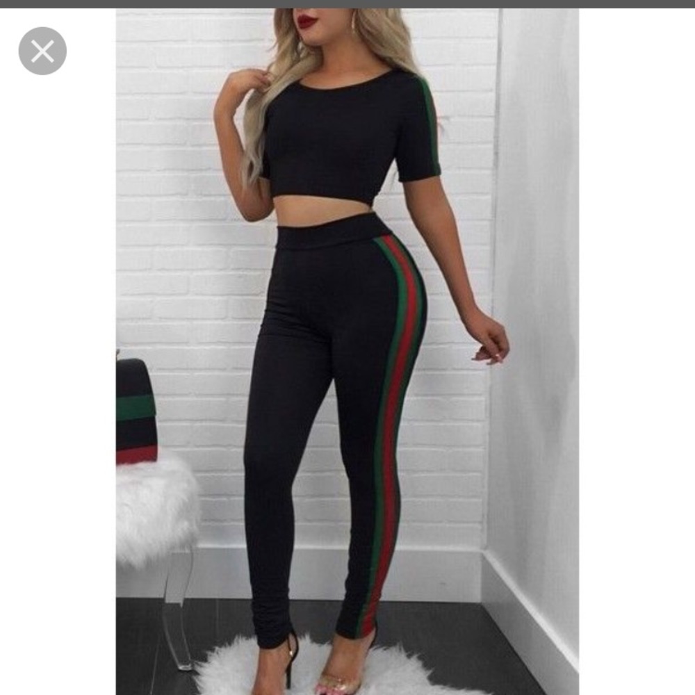 Crop top and Pants 👖